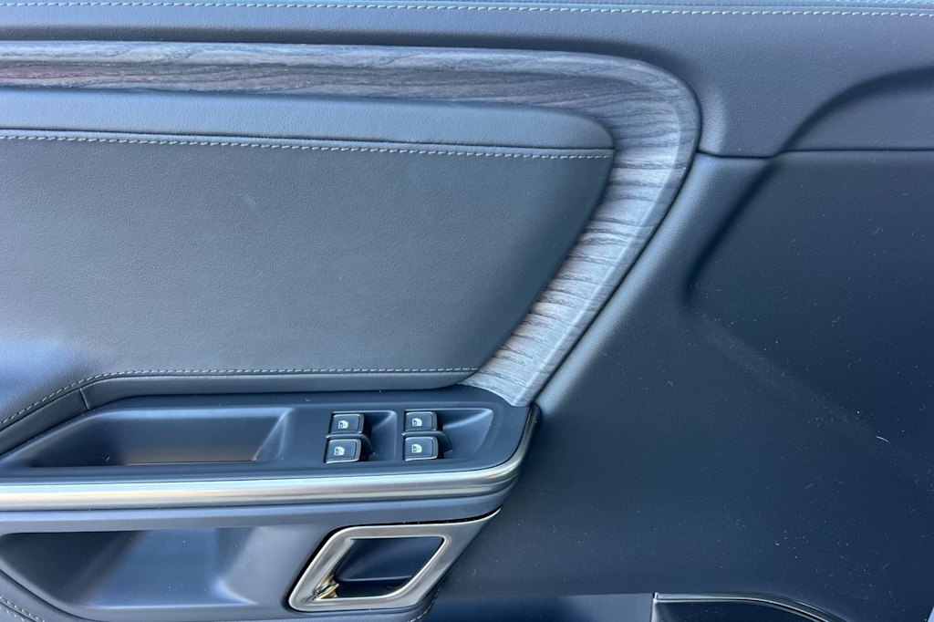 Thumbnail: 2023 Rivian R1T - 19