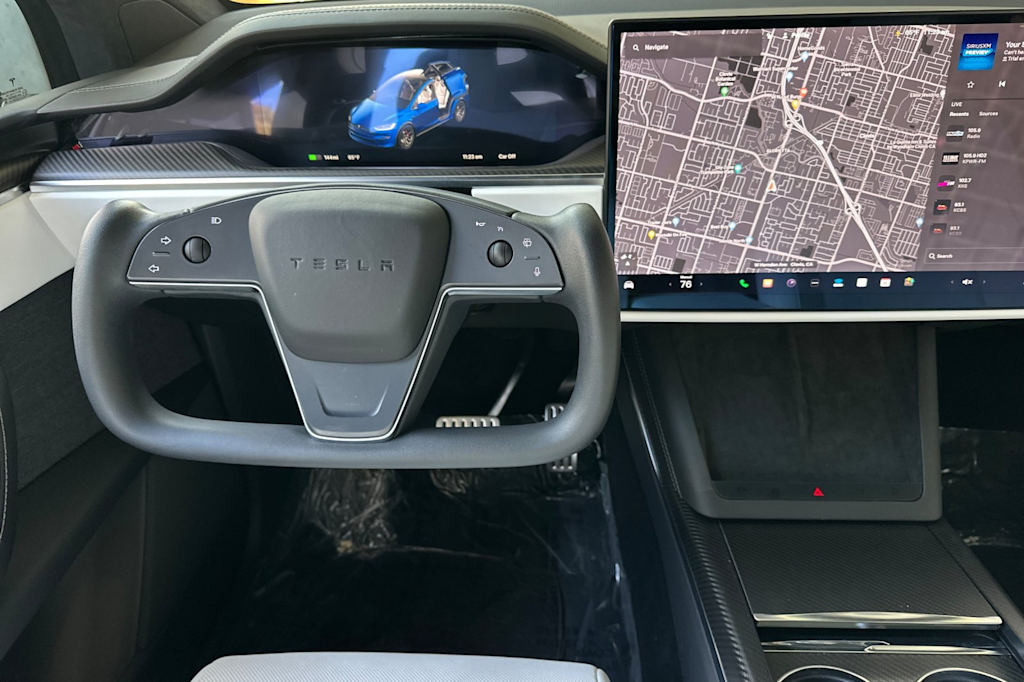 2023 Tesla Model X Plaid 22