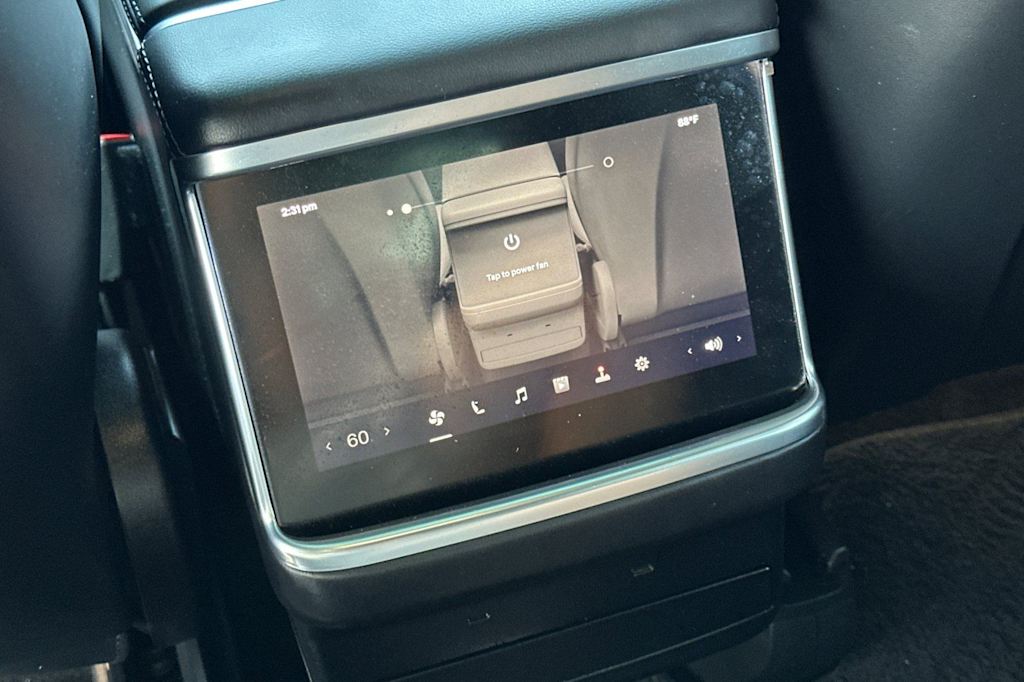 Thumbnail: 2022 Tesla Model X - 23