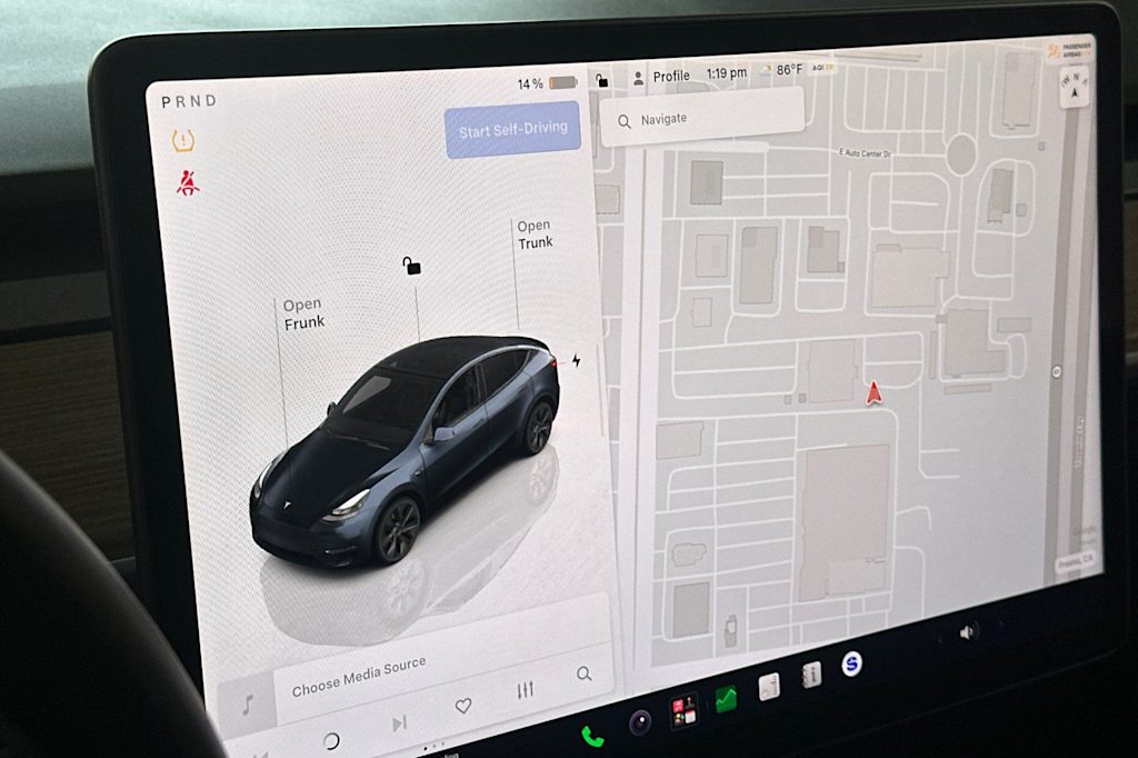 Thumbnail: 2025 Tesla Model Y - 24