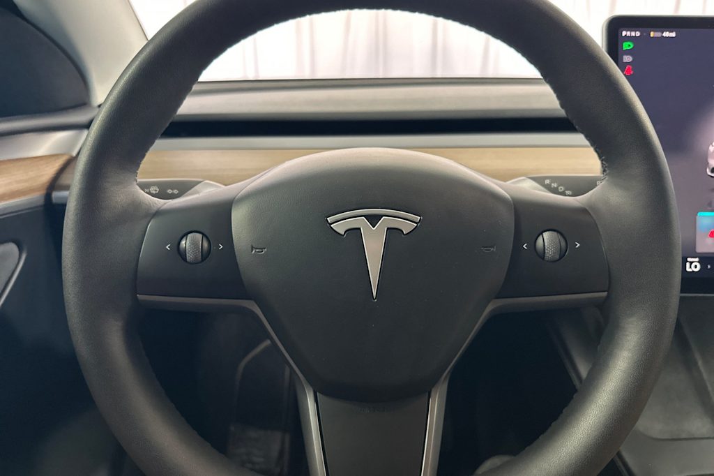 Thumbnail: 2024 Tesla Model Y - 26