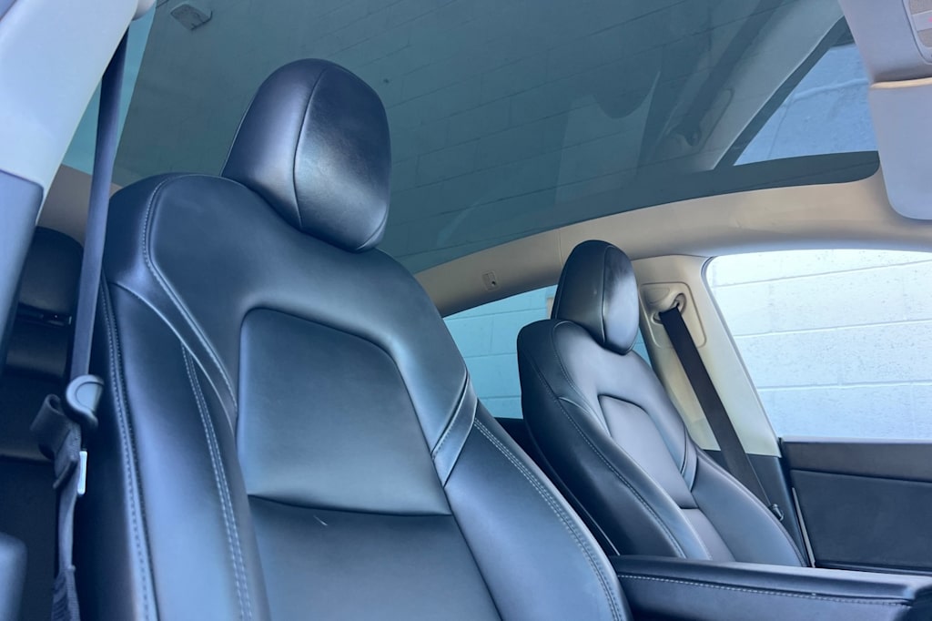 Thumbnail: 2023 Tesla Model Y - 23