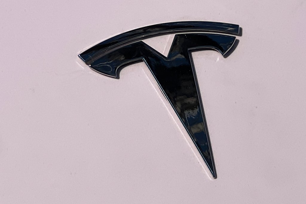 Thumbnail: 2023 Tesla Model Y - 6