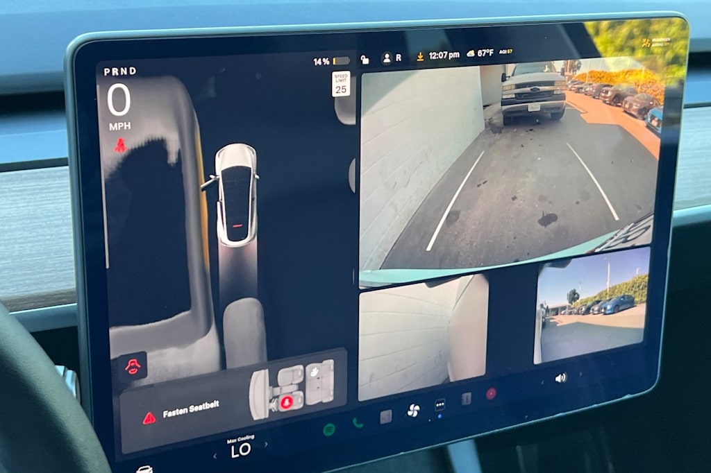 Thumbnail: 2023 Tesla Model Y - 26