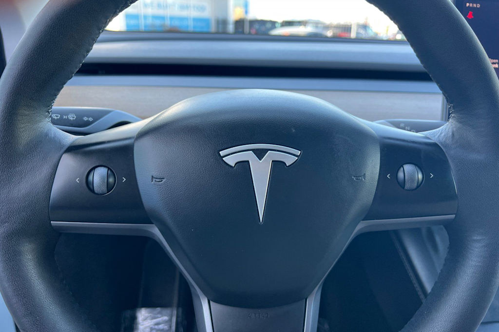 Thumbnail: 2023 Tesla Model Y - 30