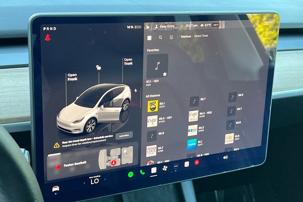 Thumbnail: 2023 Tesla Model Y - 13