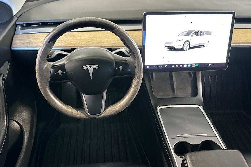 Thumbnail: 2022 Tesla Model Y - 9