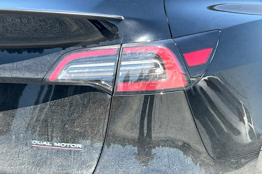 Thumbnail: 2023 Tesla Model Y - 34