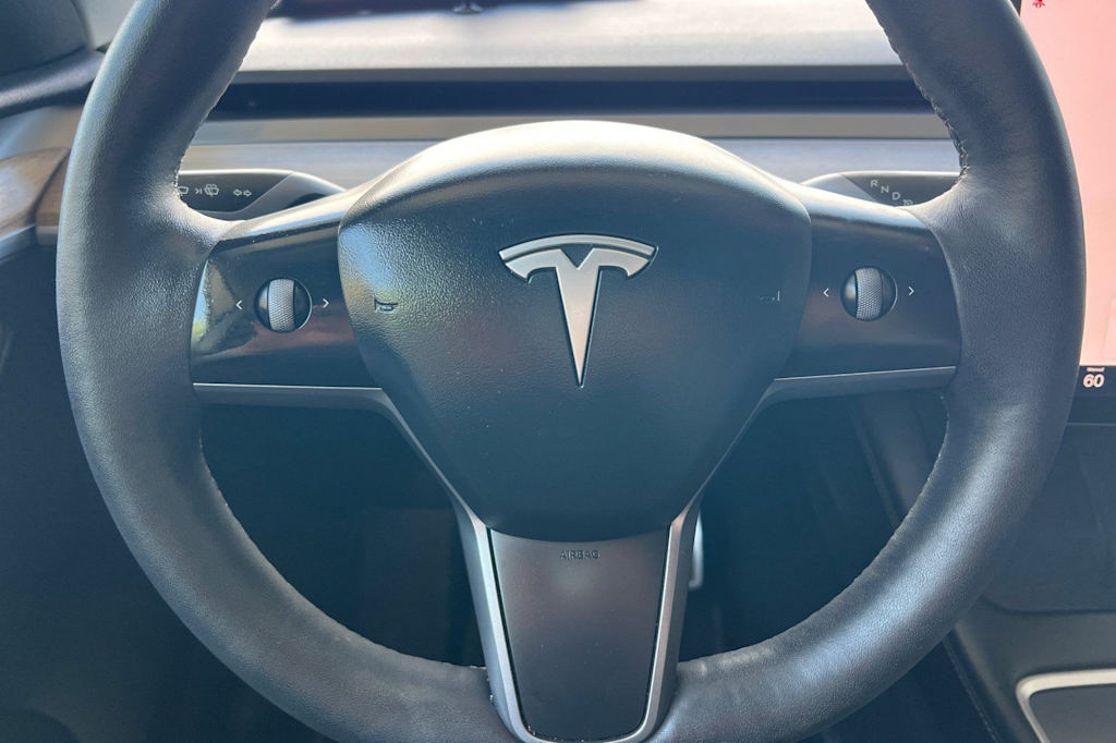 Thumbnail: 2023 Tesla Model Y - 30