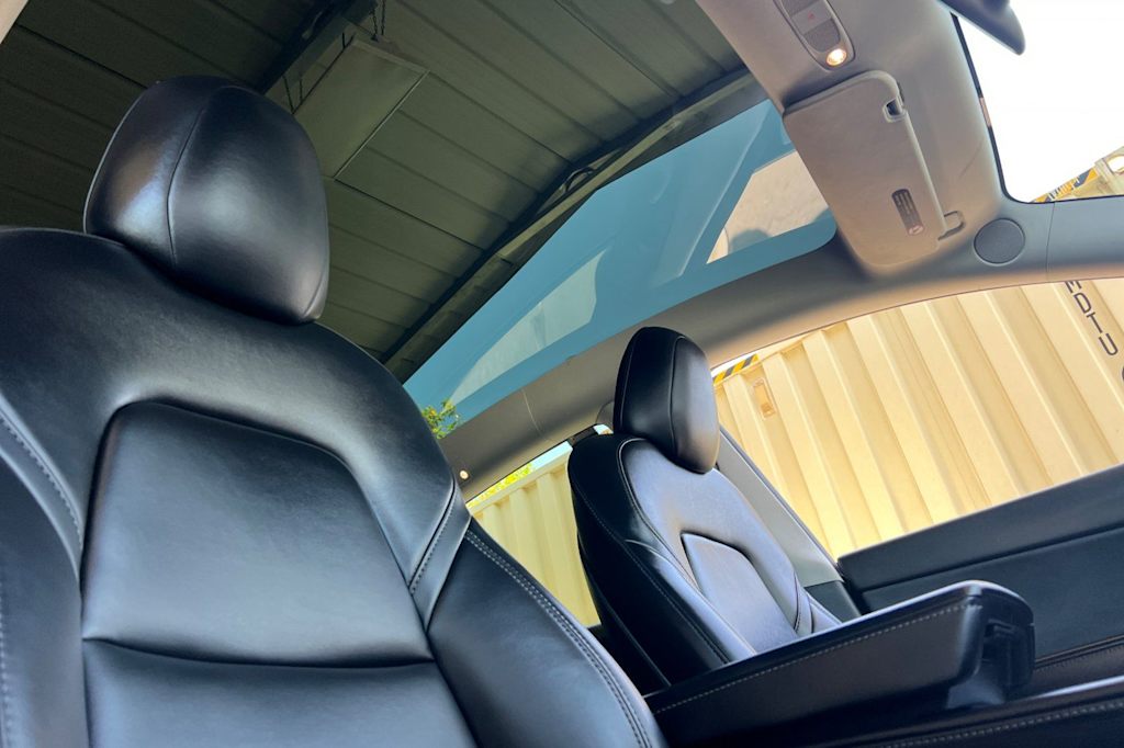Thumbnail: 2022 Tesla Model Y - 24