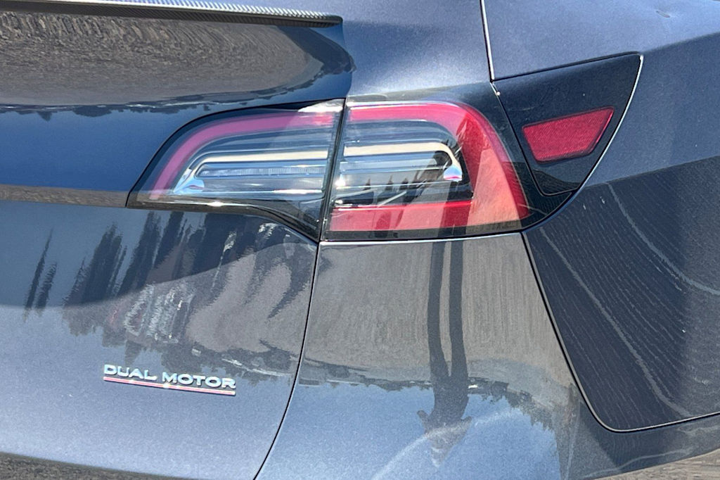 Thumbnail: 2022 Tesla Model Y - 34