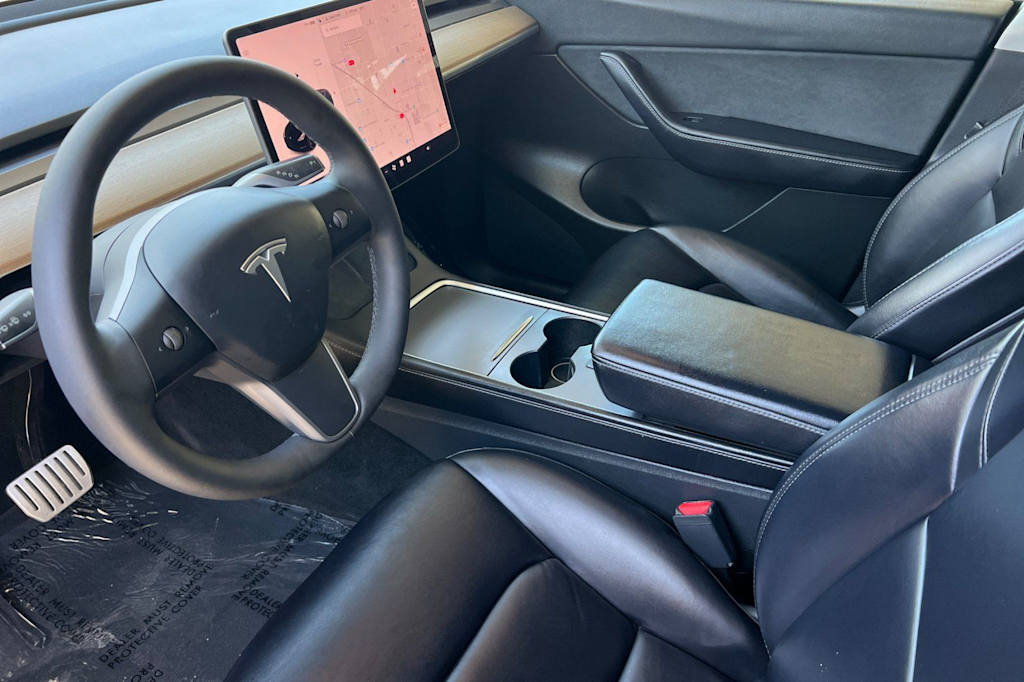 Thumbnail: 2022 Tesla Model Y - 10