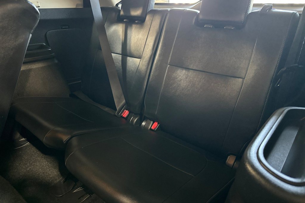 Thumbnail: 2019 Mitsubishi Outlander - 25