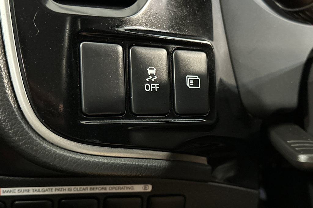 Thumbnail: 2019 Mitsubishi Outlander - 35
