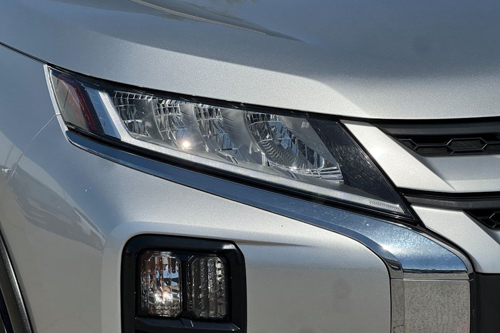 Thumbnail: 2024 Mitsubishi Outlander Sport - 33