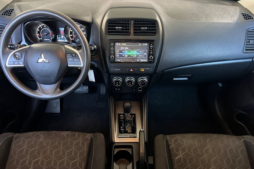 Thumbnail: 2024 Mitsubishi Outlander Sport - 2