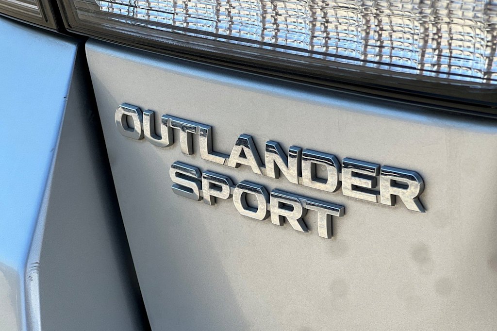 Thumbnail: 2024 Mitsubishi Outlander Sport - 7
