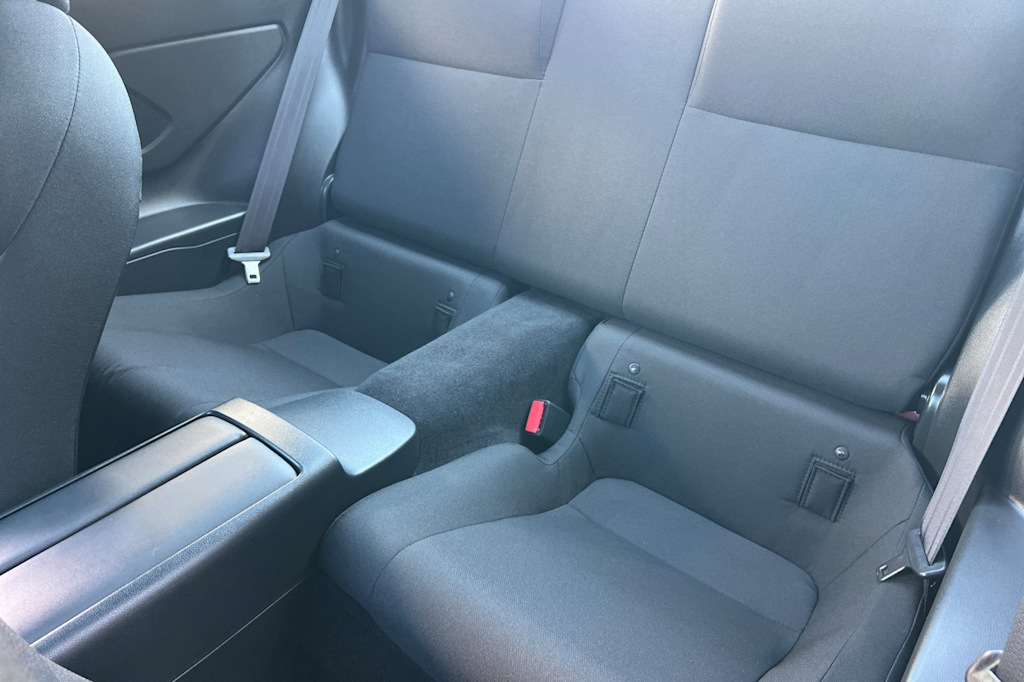 Thumbnail: 2025 Toyota GR86 - 15