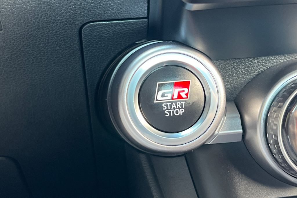 Thumbnail: 2025 Toyota GR86 - 27