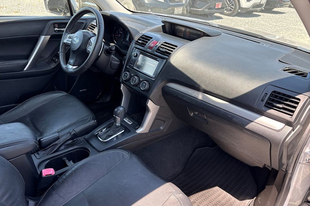 Thumbnail: 2015 Subaru Forester - 13