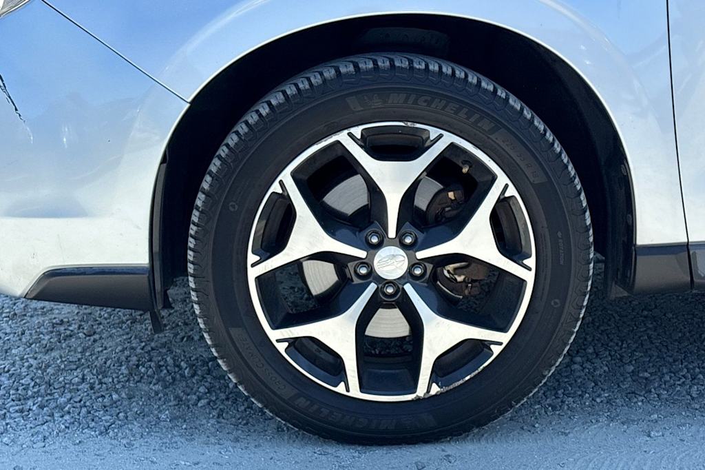 Thumbnail: 2015 Subaru Forester - 8