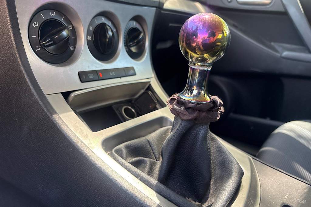 Thumbnail: 2010 Mazda Mazda3 - 15