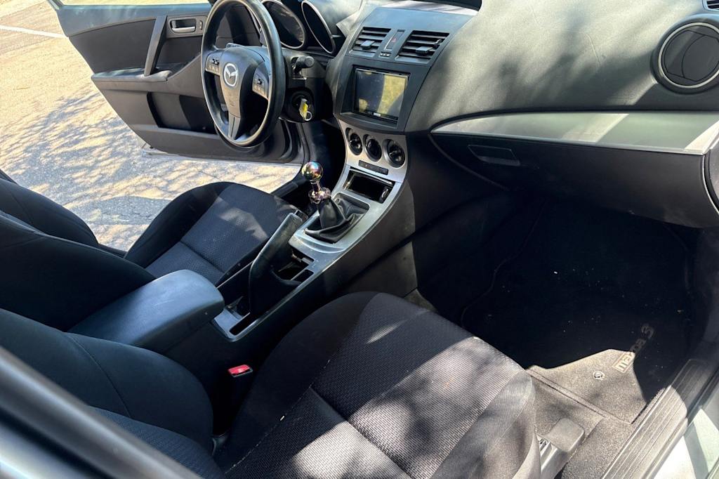 Thumbnail: 2010 Mazda Mazda3 - 12