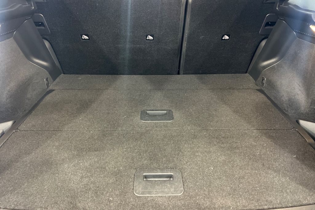 Thumbnail: 2023 Nissan Ariya - 16