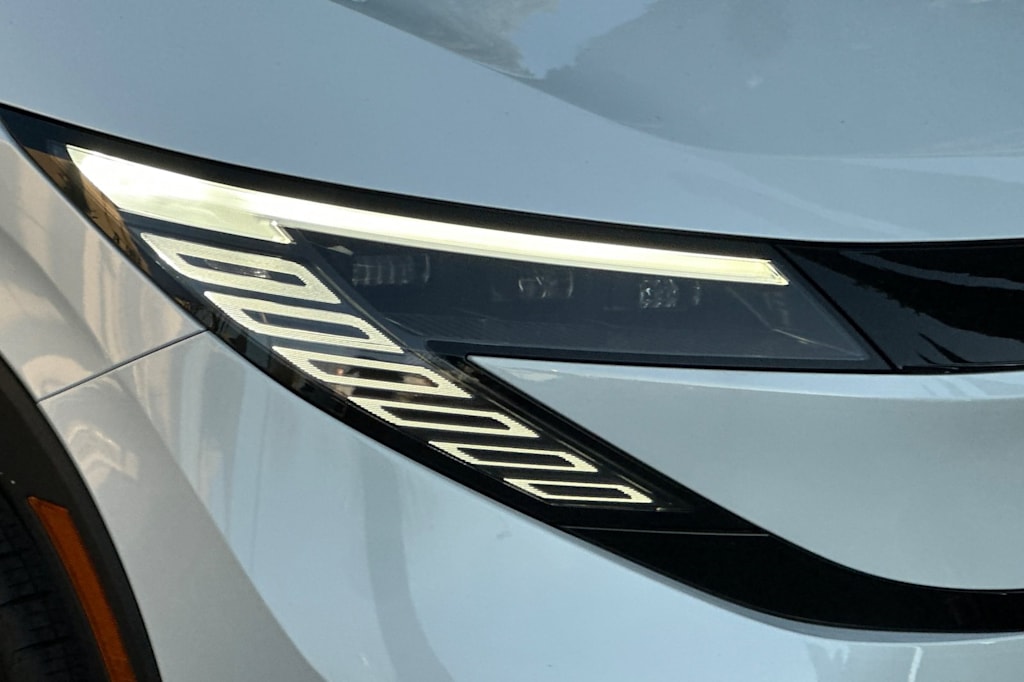 Thumbnail: 2026 Nissan Leaf - 24