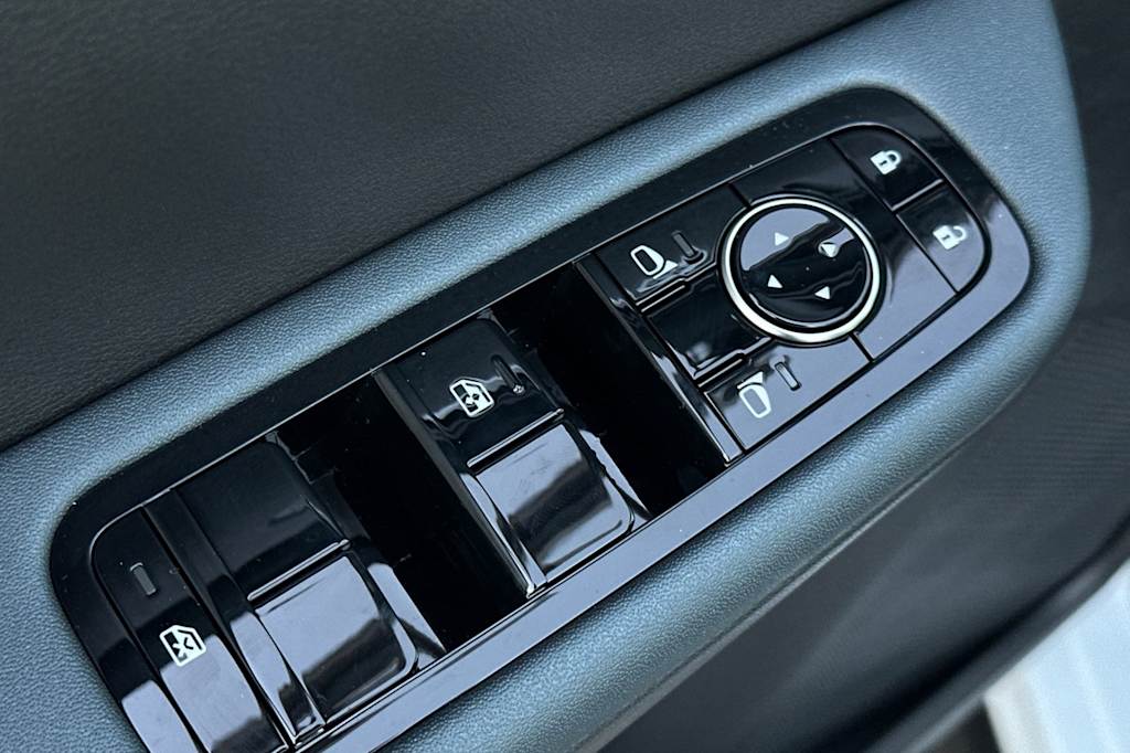 Thumbnail: 2026 Nissan Leaf - 20