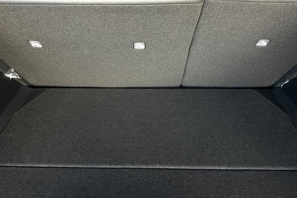 Thumbnail: 2026 Nissan Leaf - 15