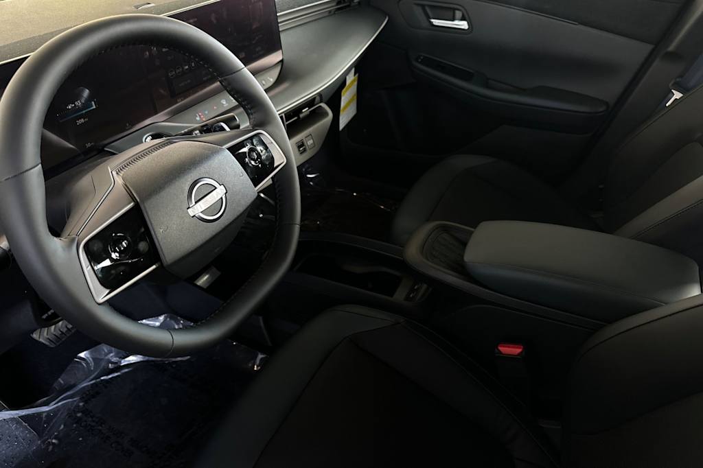 Thumbnail: 2026 Nissan Leaf - 10