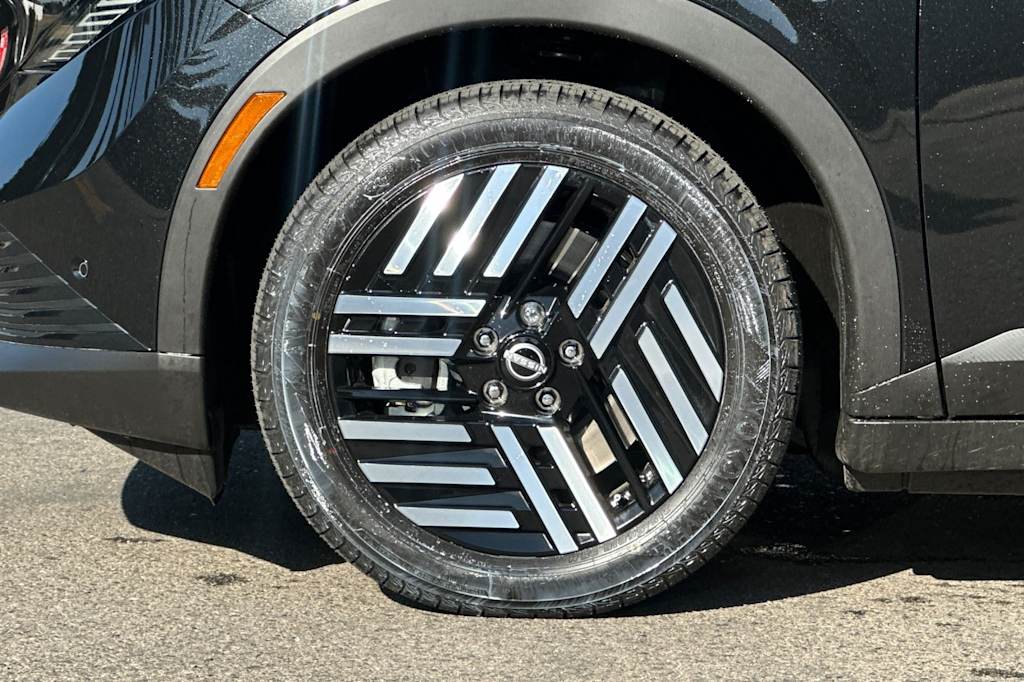 Thumbnail: 2026 Nissan Leaf - 8