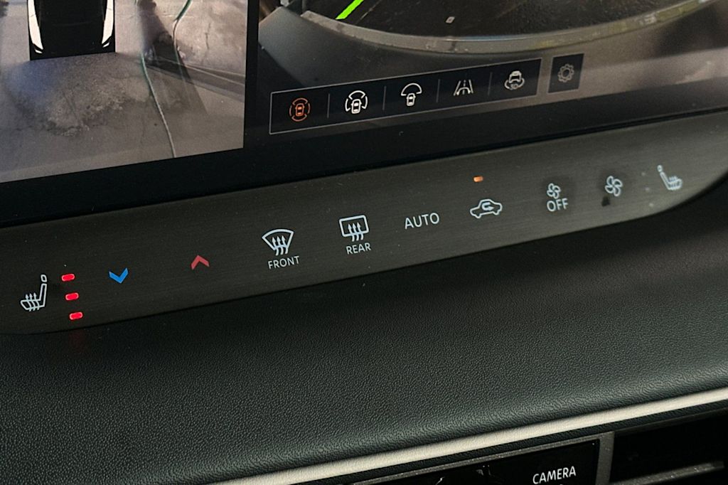 Thumbnail: 2026 Nissan Leaf - 24