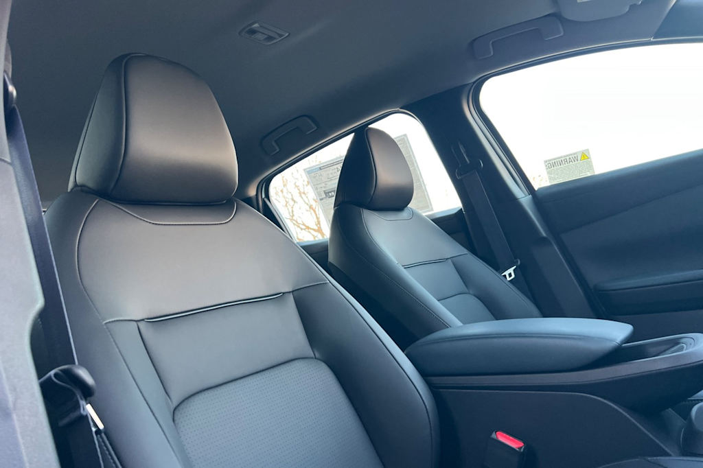 Thumbnail: 2026 Nissan Leaf - 10