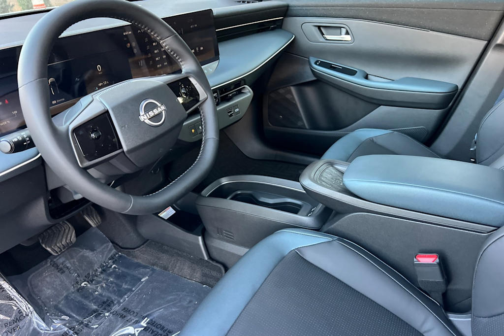 Thumbnail: 2026 Nissan Leaf - 9