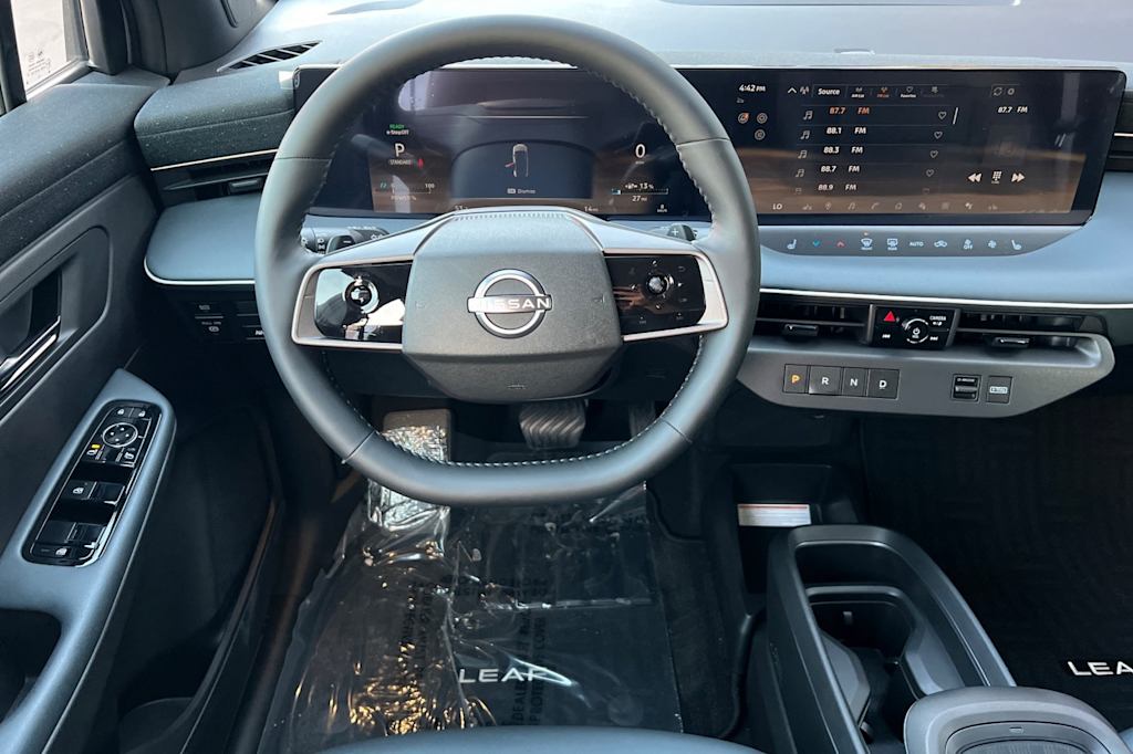 Thumbnail: 2026 Nissan Leaf - 12