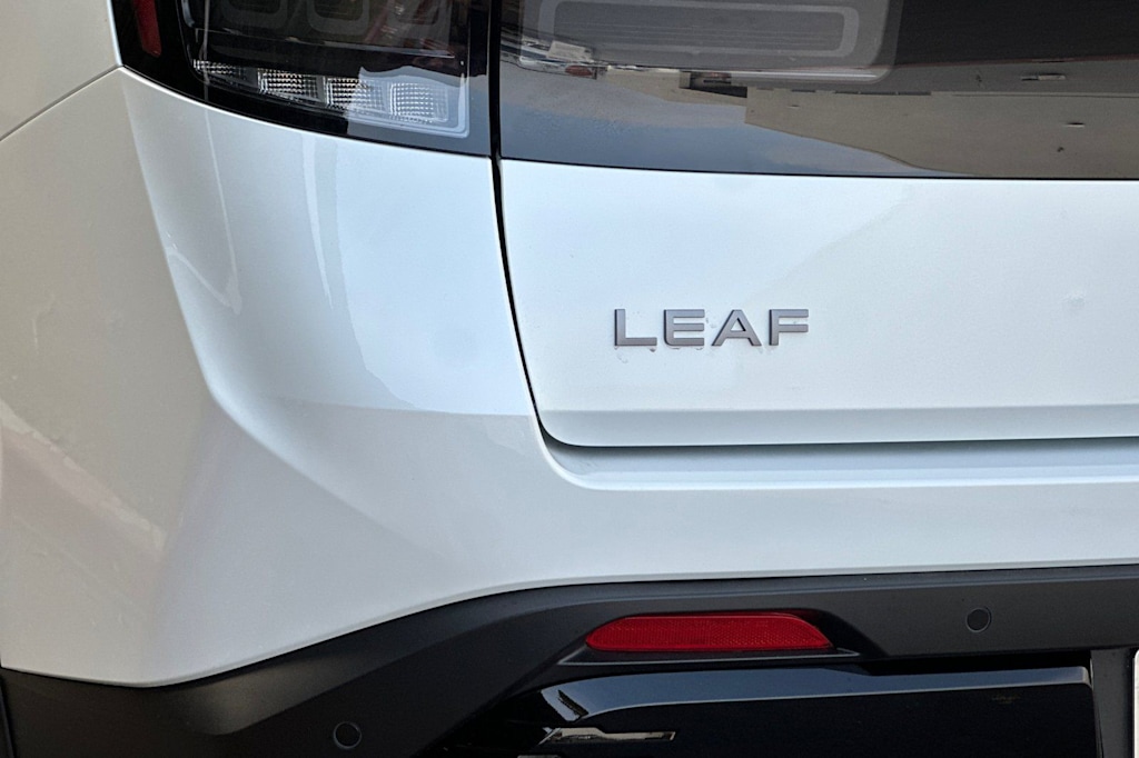 Thumbnail: 2026 Nissan Leaf - 33