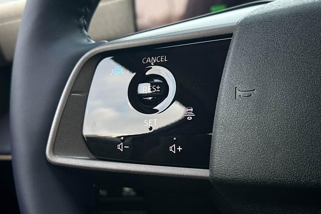 Thumbnail: 2026 Nissan Leaf - 31