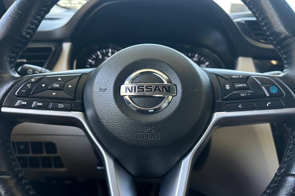 Thumbnail: 2022 Nissan Rogue Sport - 29