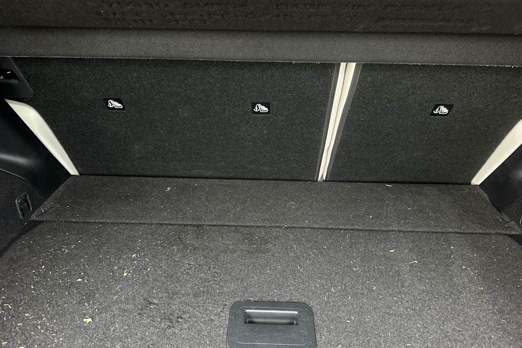 Thumbnail: 2023 Nissan Ariya - 17