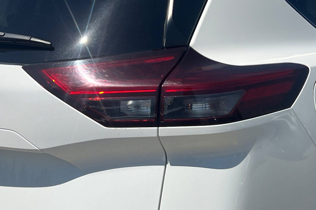 Thumbnail: 2021 Nissan Rogue - 36