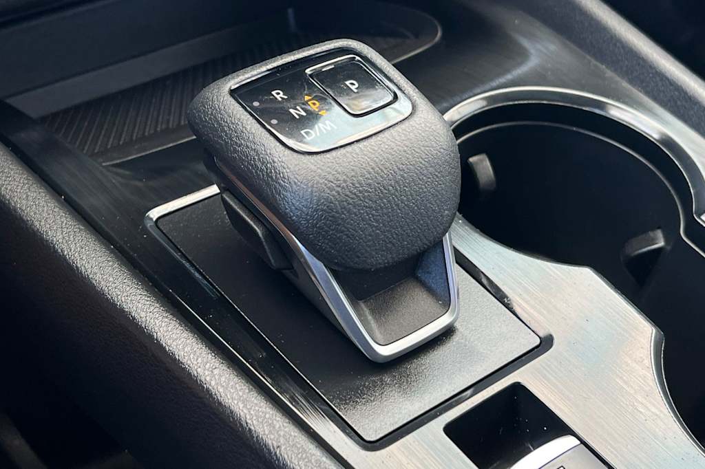 Thumbnail: 2021 Nissan Rogue - 15