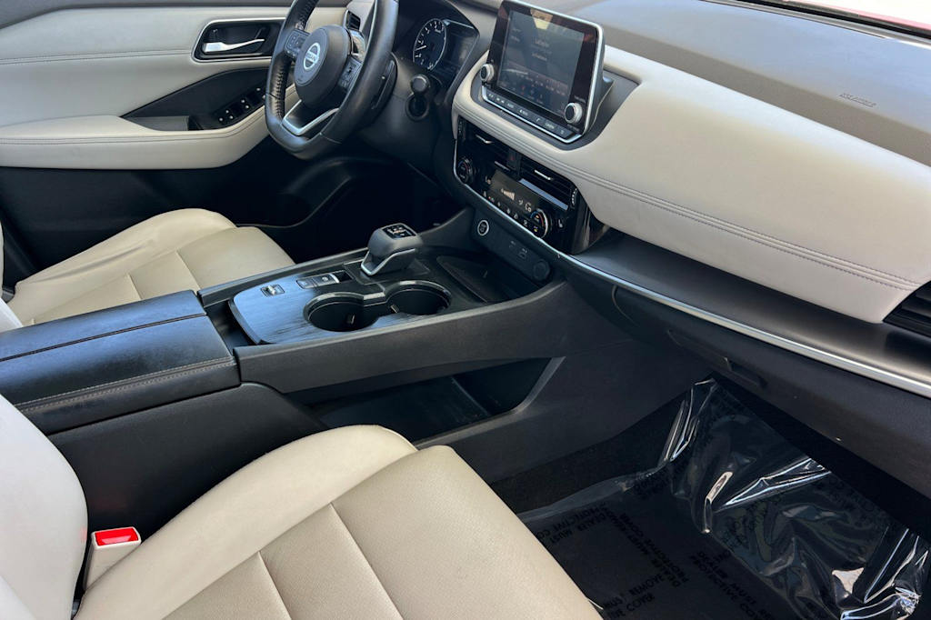 Thumbnail: 2021 Nissan Rogue - 13