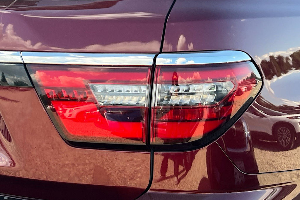 Thumbnail: 2021 Nissan Armada - 25