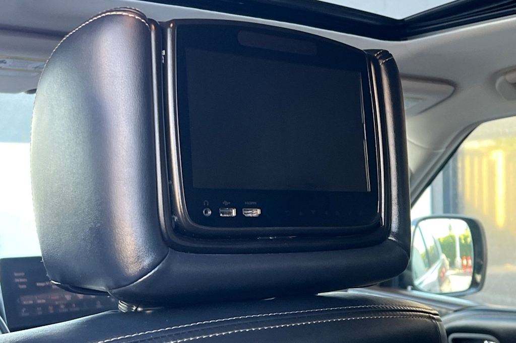 Thumbnail: 2021 Nissan Armada - 14