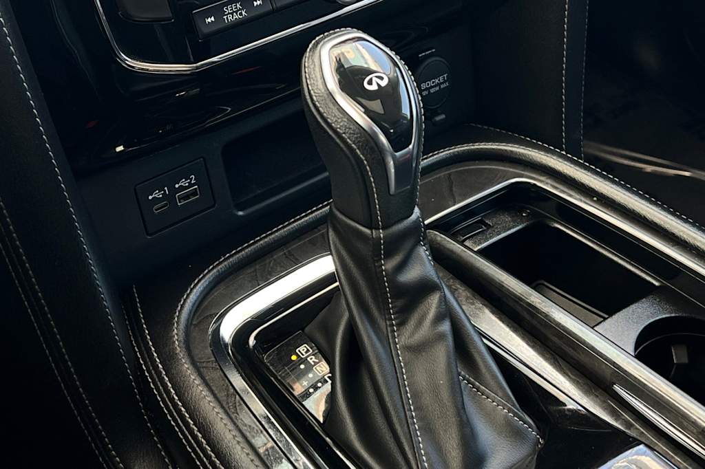 Thumbnail: 2021 INFINITI QX80 - 14