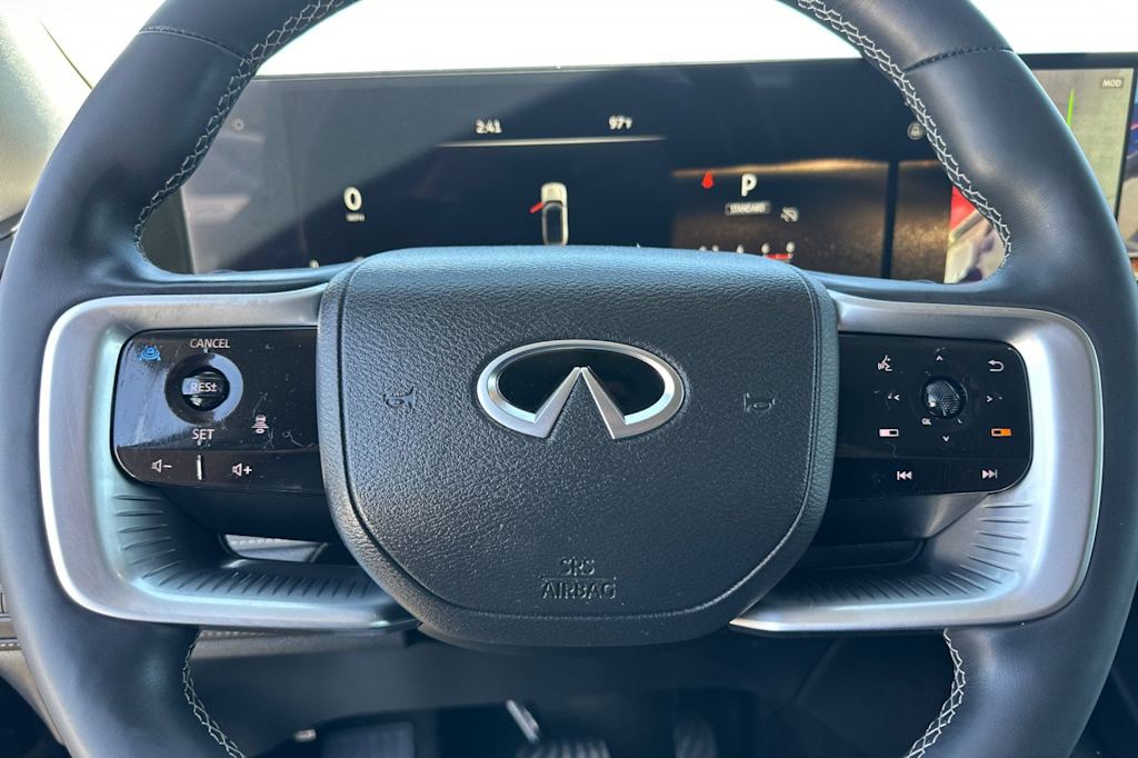 Thumbnail: 2025 INFINITI QX80 - 31