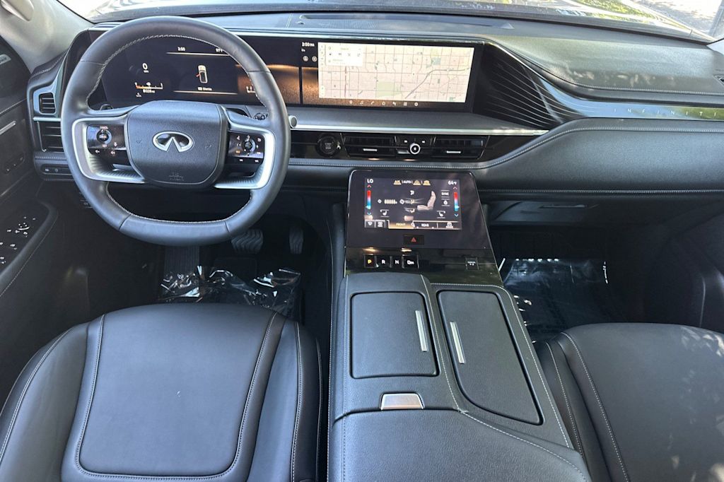 Thumbnail: 2025 INFINITI QX80 - 2