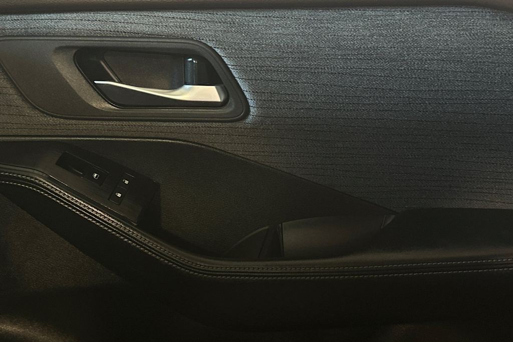 Thumbnail: 2023 Nissan Rogue - 24